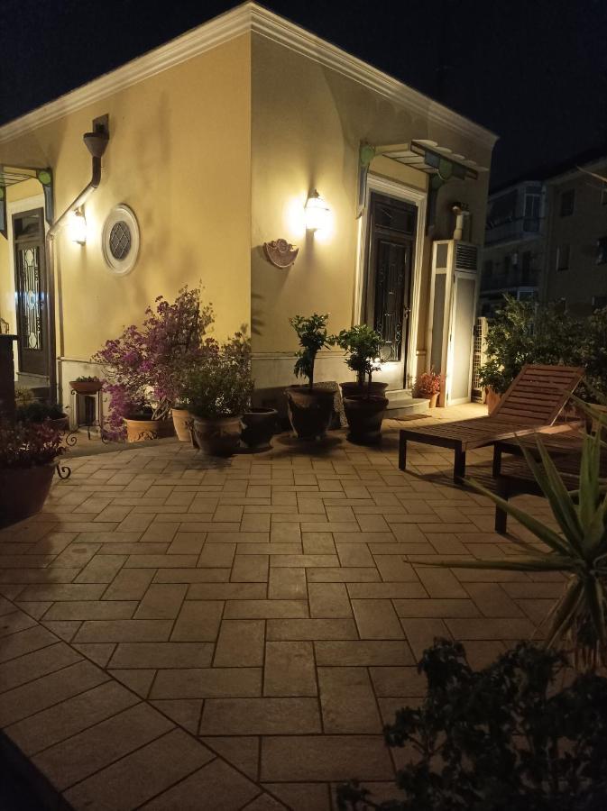 Bed and Breakfast Il Portoncino Neapel Exterior foto