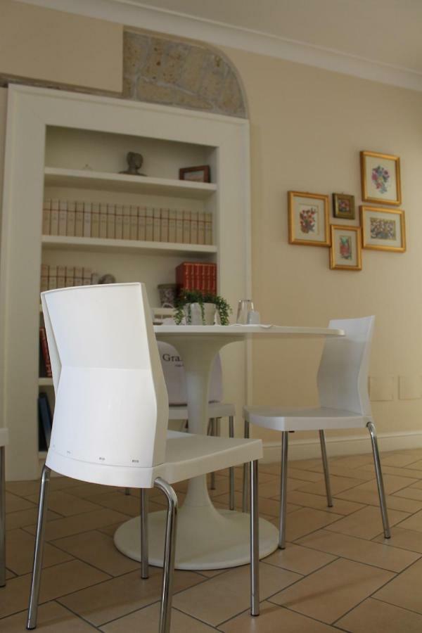 Bed and Breakfast Il Portoncino Neapel Exterior foto